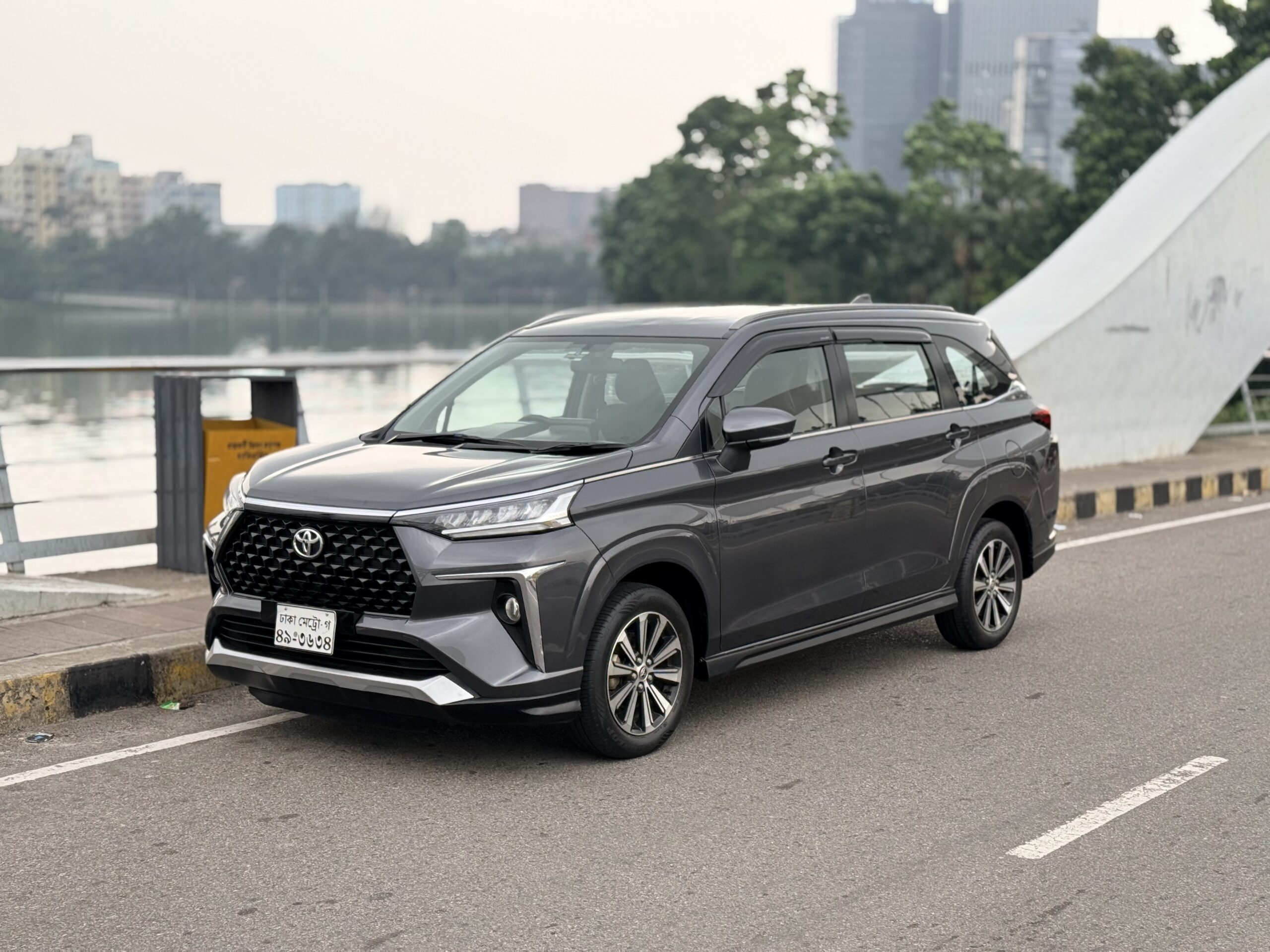 
								Toyota Veloz 2022 full									