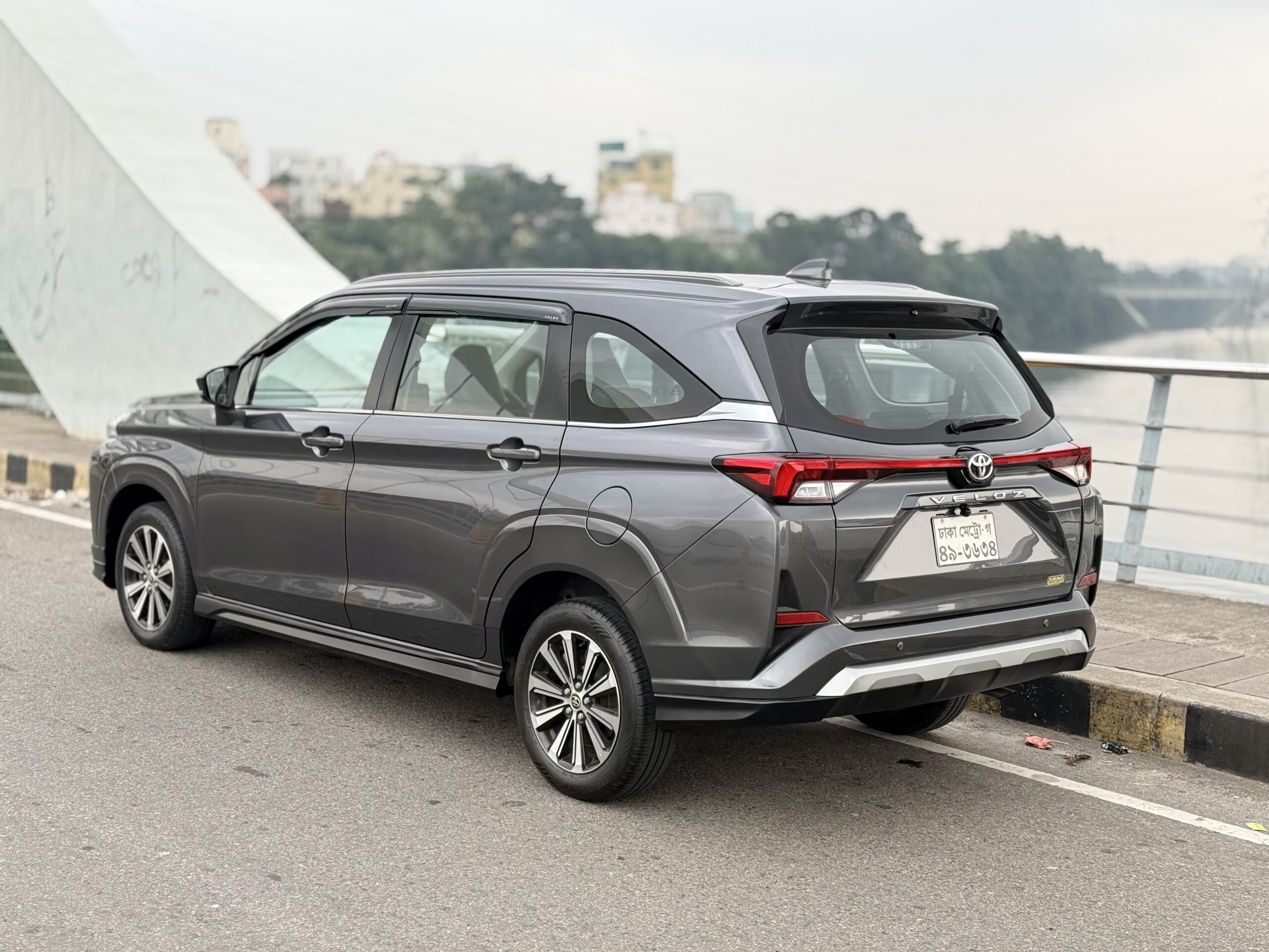 
								Toyota Veloz 2022 full									
