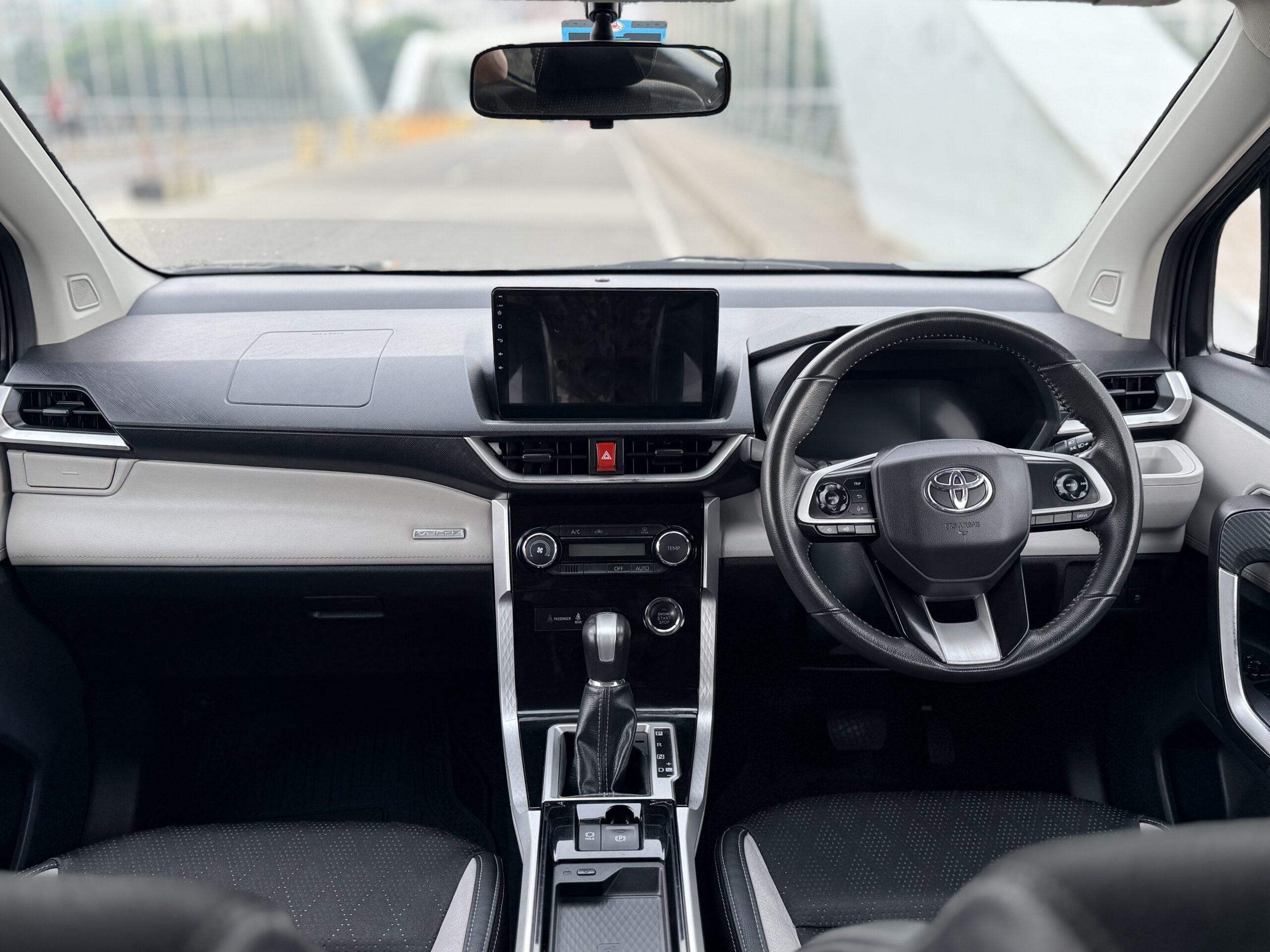 
								Toyota Veloz 2022 full									